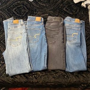 American eagle 4 pack of skinny jeans size 4